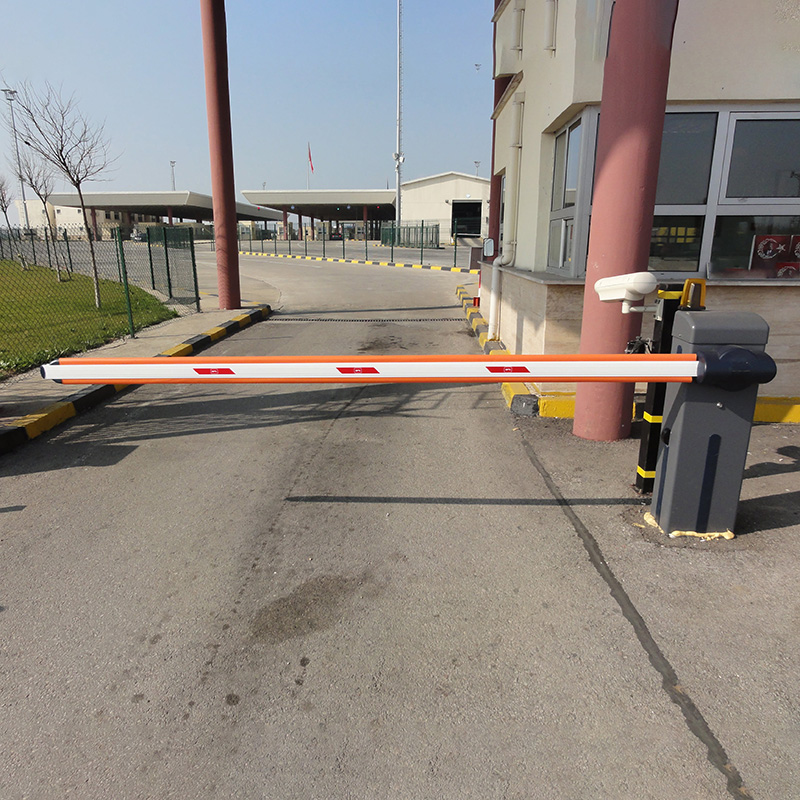 barrera de estacionamiento automática BFT Giotto BTA 60 en cali, monteria, pereira, bucaramanga, bogota, antioquia, cartagena, santamarta, nariño, yopal, neiva